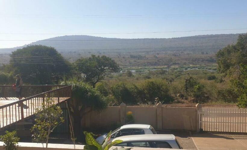 חדר סטנדרט, Kruger Allo Escape