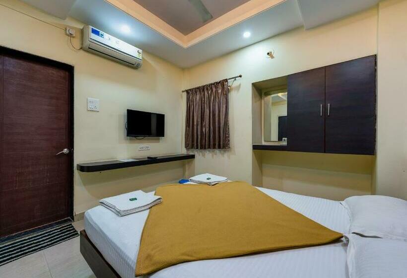 חדר סטנדרט, Radhakrishna Couple Friendly