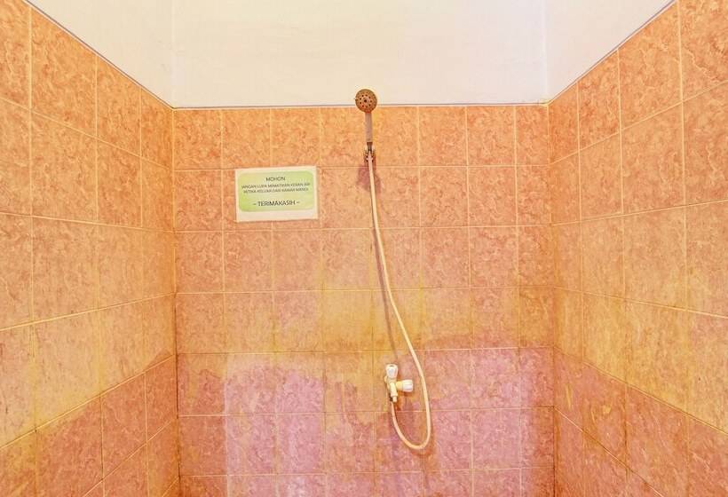Номер Стандарт, Oyo 92759 Penginapan Piji Kembar
