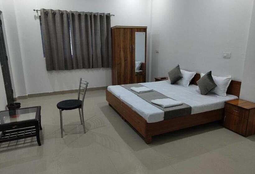 Номер Стандарт, Oyo Komfy Stayz