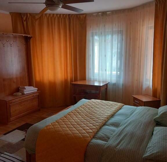 标准间, Casa Roman