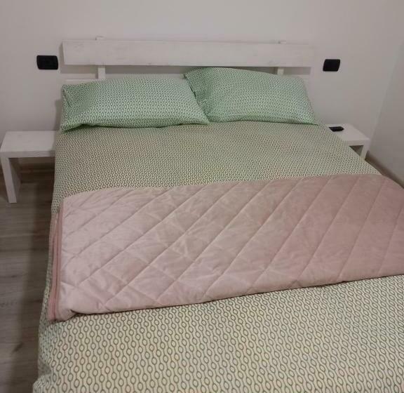 标准间, Casa Roman