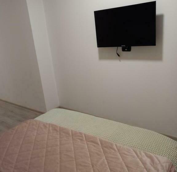 标准间, Casa Roman