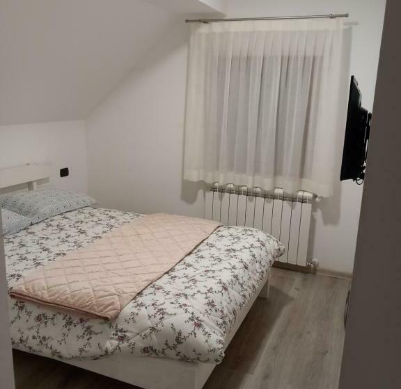 标准间, Casa Roman