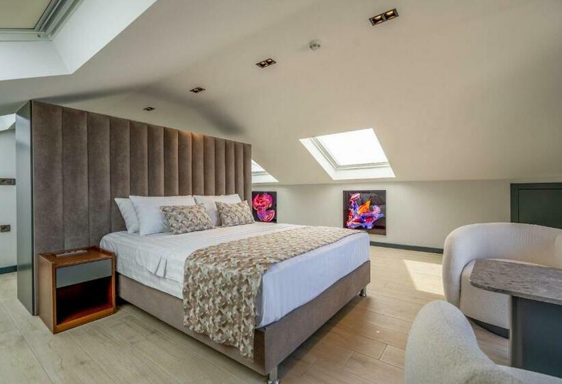 标准间带露台, La Miel Suites