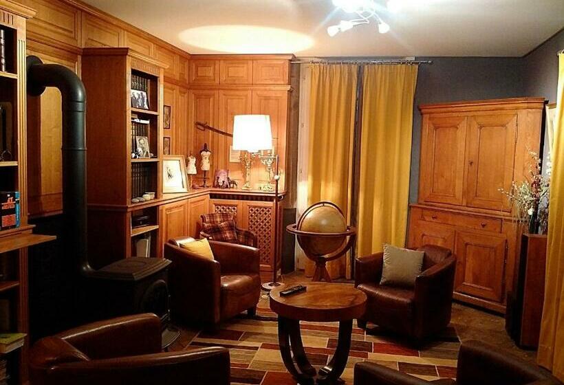 غرفة قياسية, Maison De Caractère Avec Tennis, Cheminée Et Recharge électrique   Aydoilles, Près D épinal   Fr 1 5