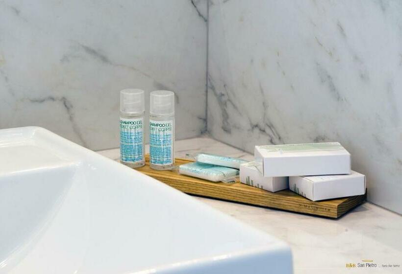 Pokój Trzyosobowy Comfort, B&b San Pietro