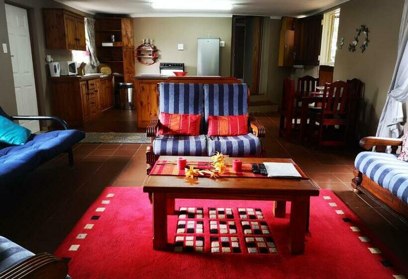 小室, Dublin Guest House