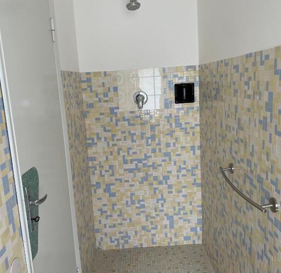 اتاق استاندارد, Aloha