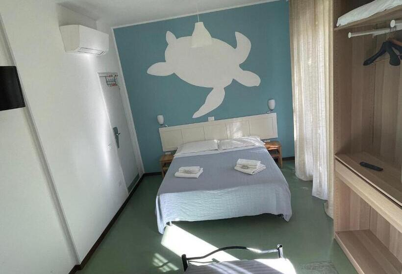 اتاق استاندارد سه نفره, Aloha