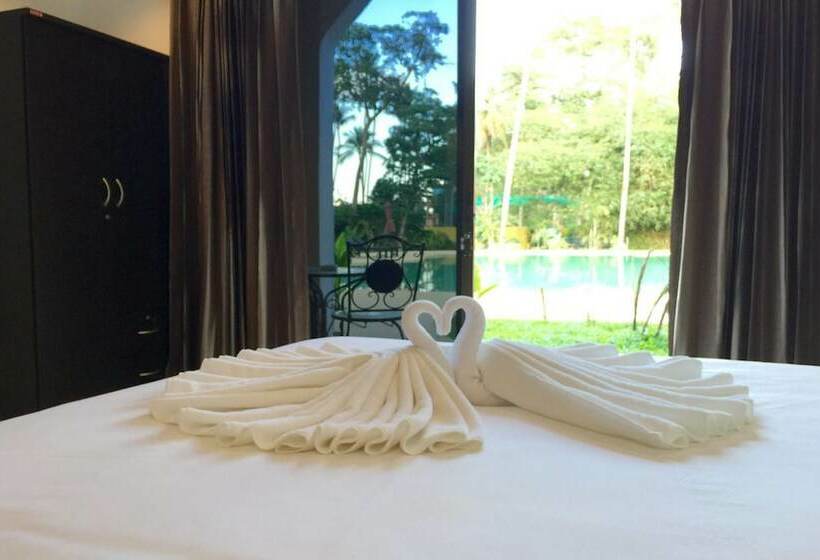 家庭间, Hacia Leisure Resort