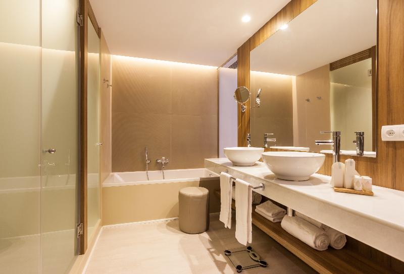 استودیوی استاندارد, Hampton Inn & Suites Richmond Downtown