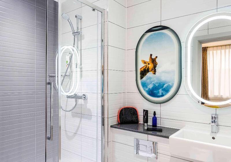 标准间, Ibis Styles London Heathrow Airport