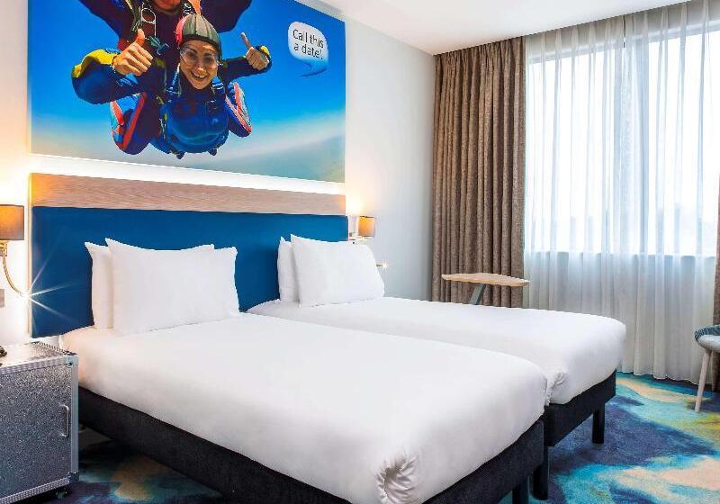 스탠다드 룸, Ibis Styles London Heathrow Airport