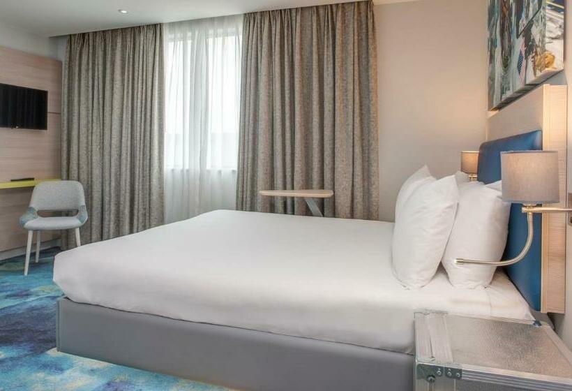 标准间, Ibis Styles London Heathrow Airport