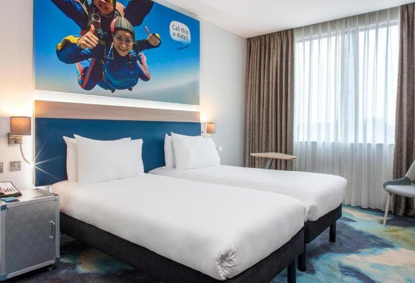 스탠다드 룸, Ibis Styles London Heathrow Airport