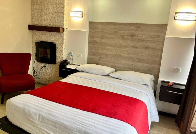 スーペリアールーム, Imperial