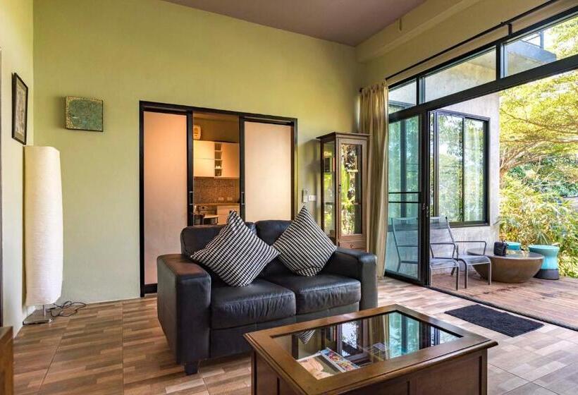 Villa met 2 Slaapkamers, Koh Mak White Sand Beach