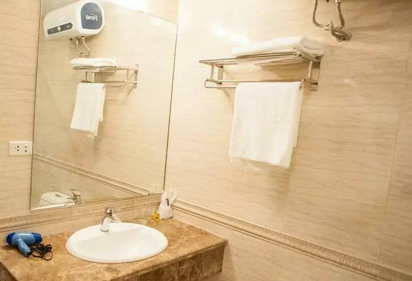 اتاق لوکس با چشم‌انداز, Mely Hotel Hà Nội
