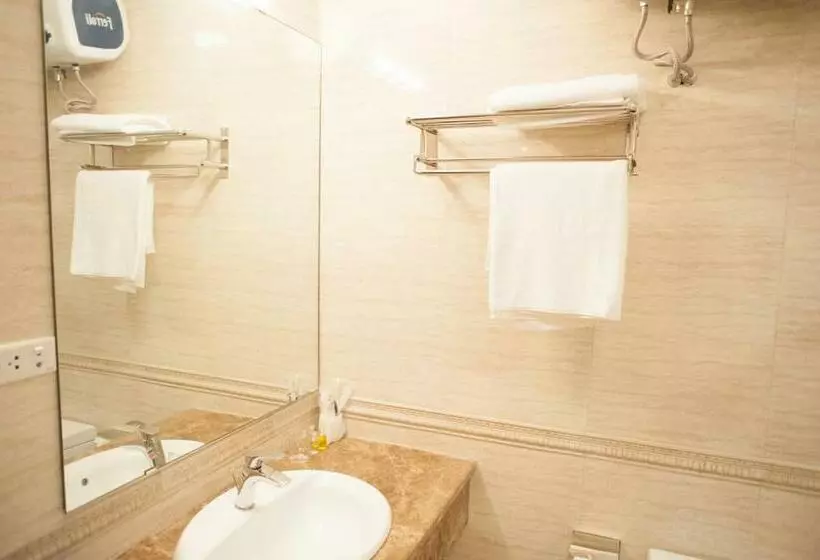 اتاق لوکس با چشم‌انداز, Mely Hotel Hà Nội