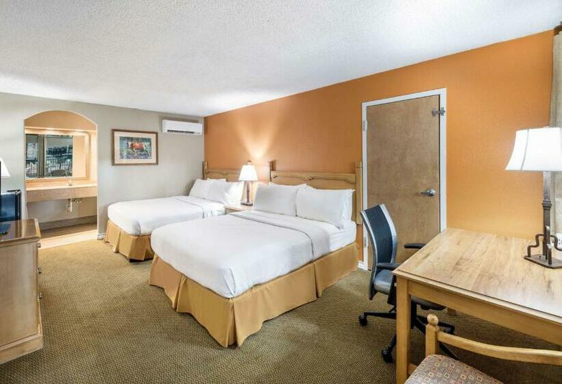 غرفة قياسية, Pearl On The Concho Surestay Collection By Best Western