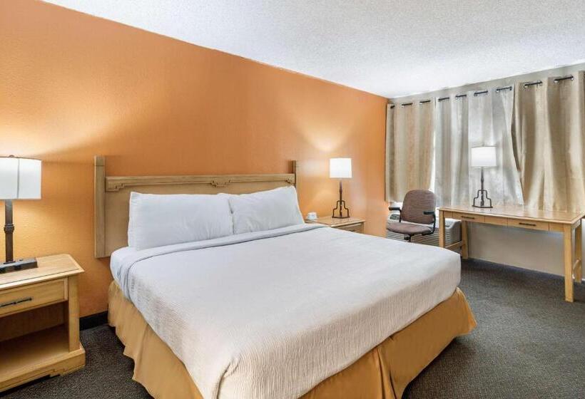 غرفة قياسية سرير كينج لذوى الإحتياجات الخاصة, Pearl On The Concho Surestay Collection By Best Western