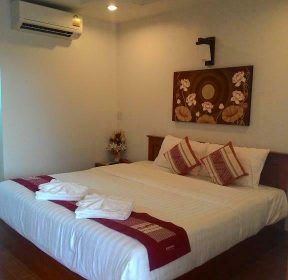 Номер Стандарт Вид на Горы, Sawadeelanna