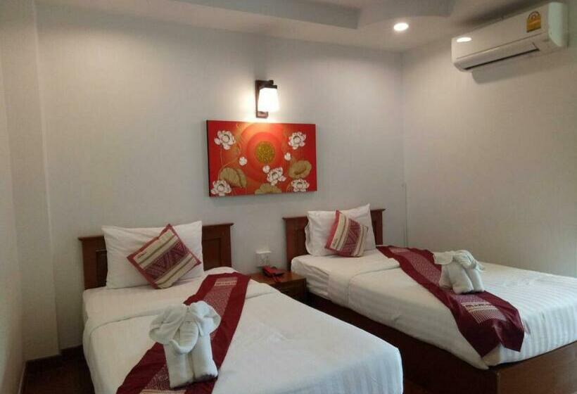 Номер Superior Вид на Город, Sawadeelanna