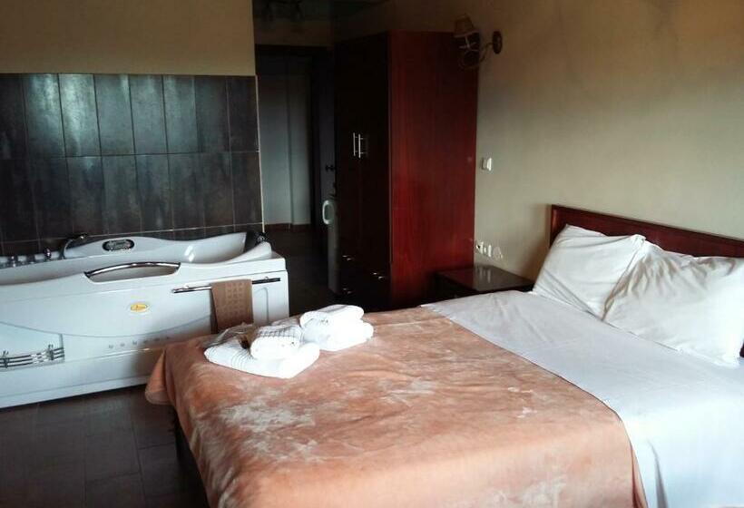 ２ベッドスイートルーム, Voreas