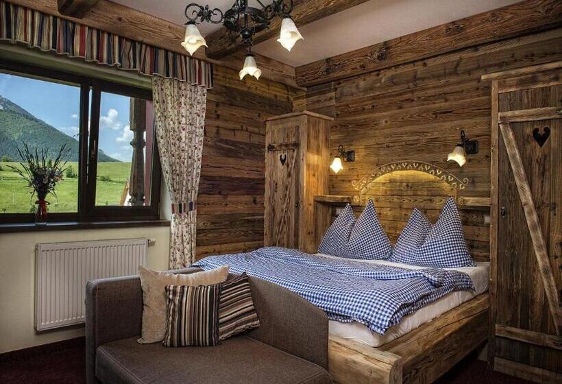 سوییت خانوادگی, Wellness Penzion Strachan