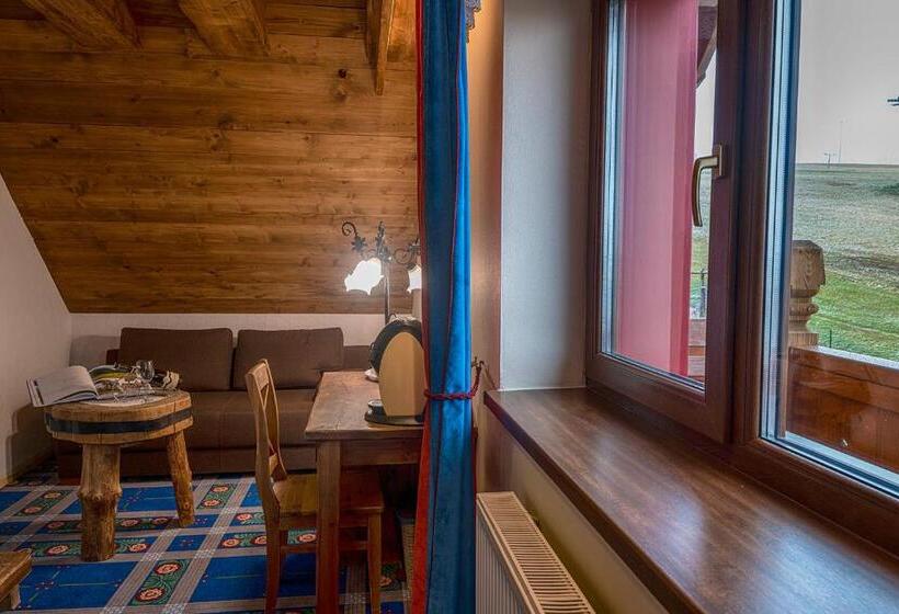 سوییت دوبلکس, Wellness Penzion Strachan