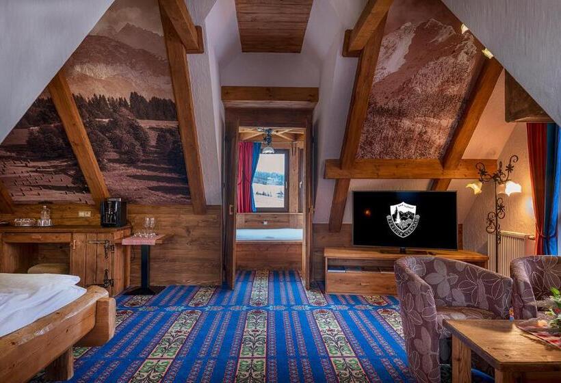 سوییت لوکس, Wellness Penzion Strachan