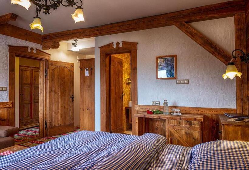 سوییت خانوادگی, Wellness Penzion Strachan