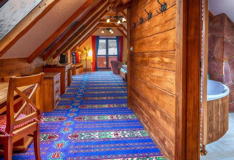 سوییت لوکس, Wellness Penzion Strachan