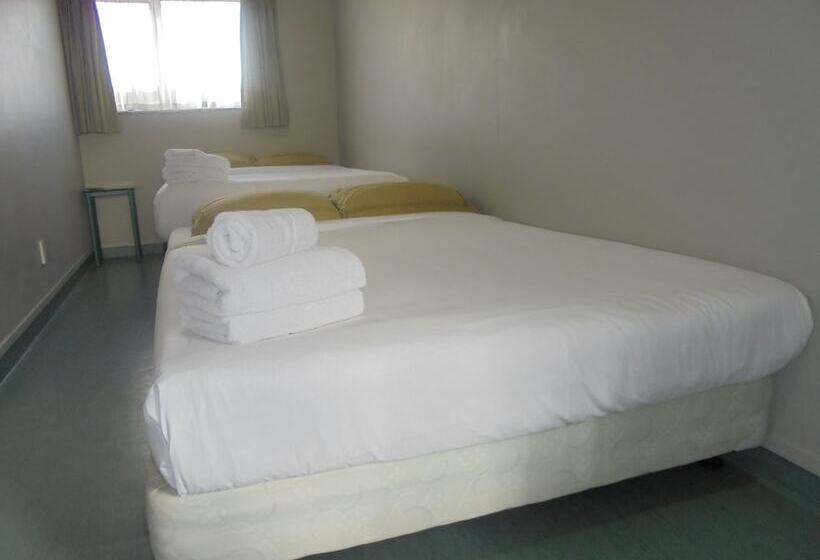 Семейный Номер, Utopian Motel Taupo   Hostel