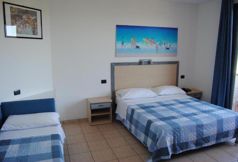 Трехместный Номер Классика, Capriccio