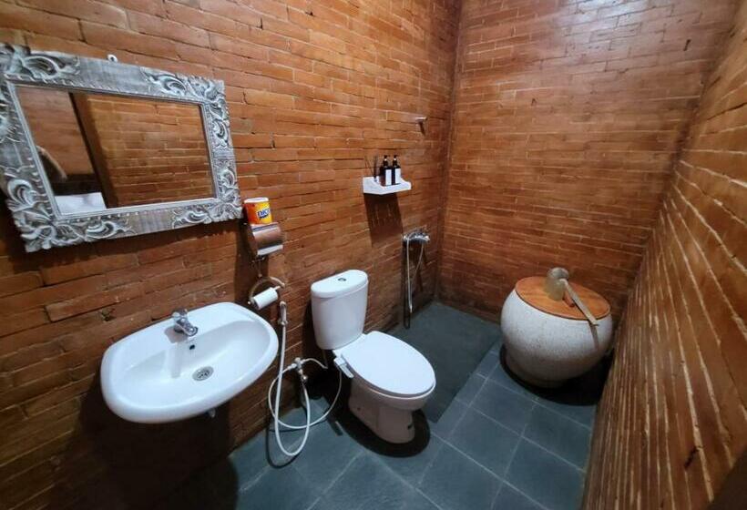 Семейный Номер, La Tavisa Hotel Borobudur