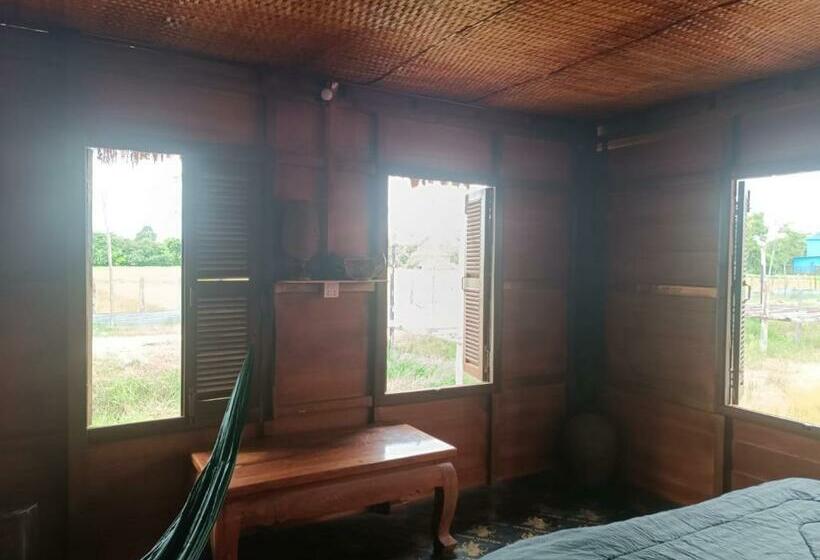 Номер Стандарт, Meta Homestay