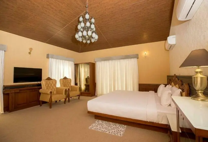 Royal-sviitti, Urmilaa Green County Resort 35 Km From Kolhapur