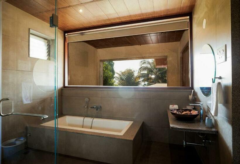 로얄 스위트, Urmilaa Green County Resort 35 Km From Kolhapur