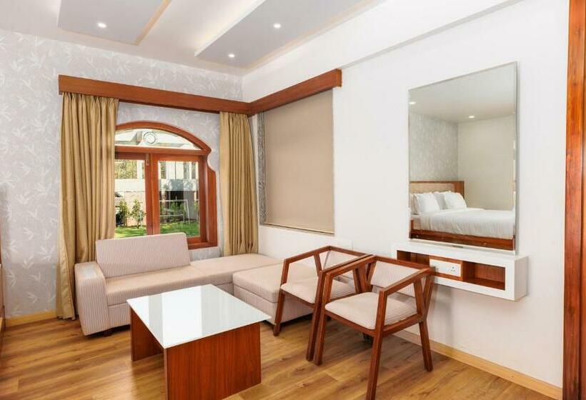 프리미엄 스위트, Urmilaa Green County Resort 35 Km From Kolhapur