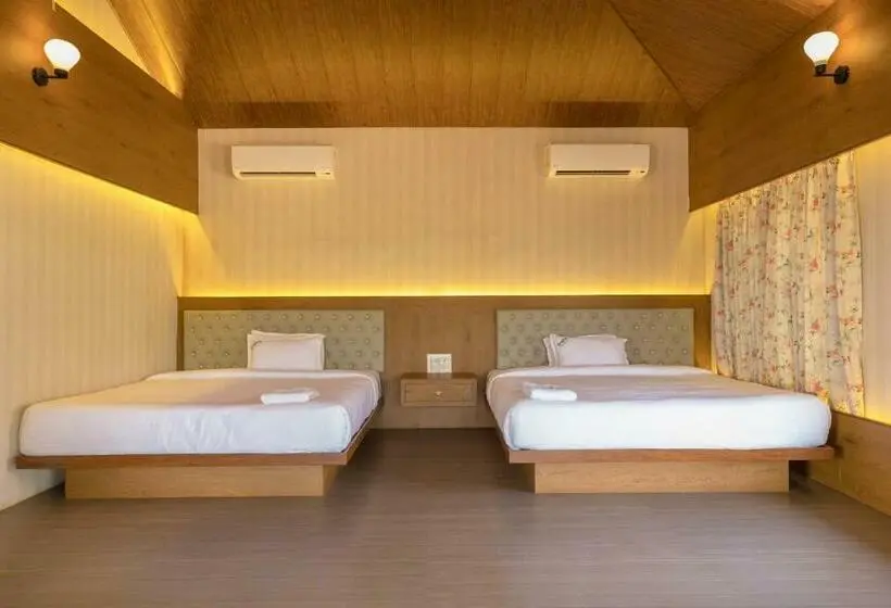 Sviitti, Urmilaa Green County Resort 35 Km From Kolhapur