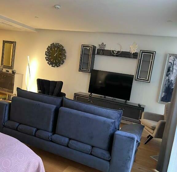 استودیوی استاندارد, Comfortable Living Space Fully Equipped Apartment Pullman