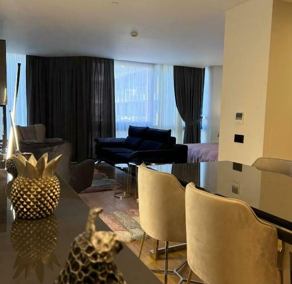 استودیوی استاندارد, Comfortable Living Space Fully Equipped Apartment Pullman