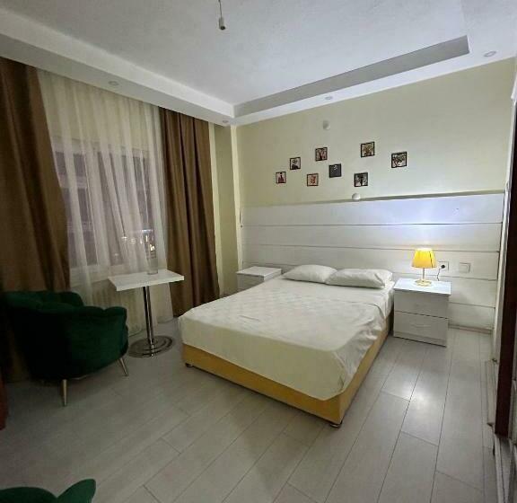 اتاق استاندارد, Naval Hotel Yalova