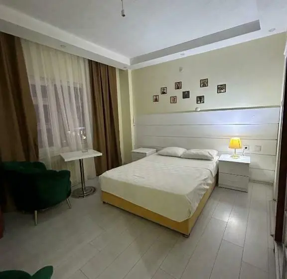 اتاق استاندارد, Naval Hotel Yalova