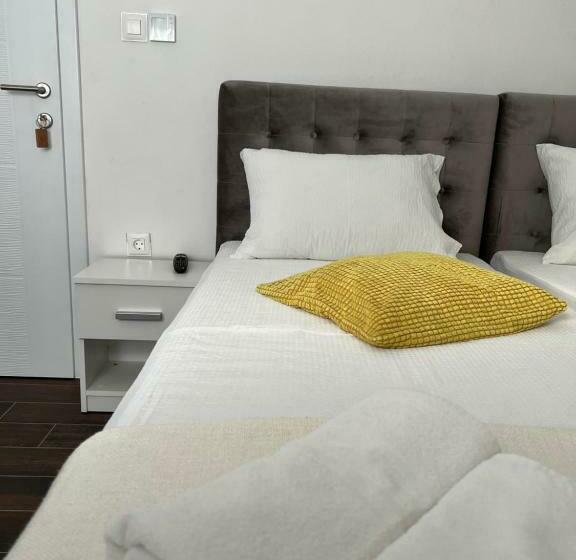 اتاق استاندارد, Villa Symphony