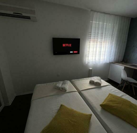 اتاق استاندارد, Villa Symphony