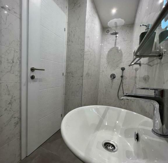 اتاق استاندارد, Villa Symphony