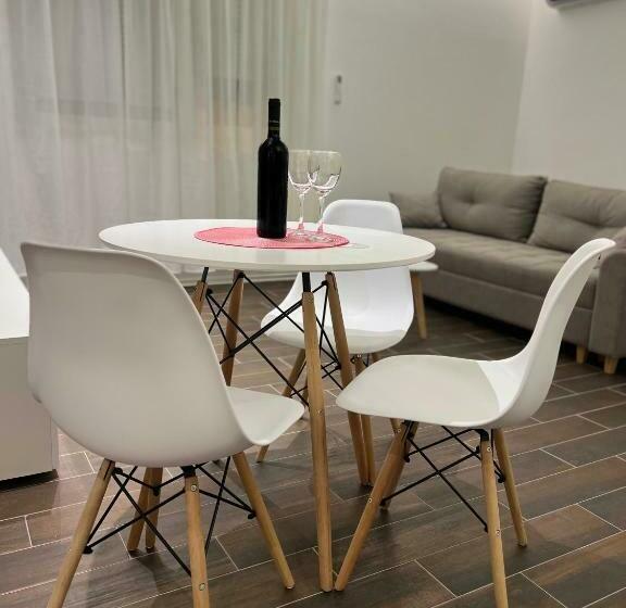 آپارتمان 1 خوابه, Villa Symphony